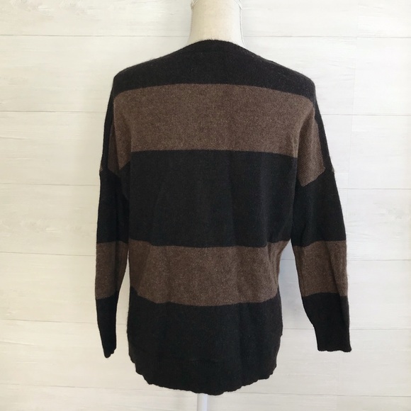 {Vince.} Brown striped slouchy sweater, XS - Picture 4 of 7